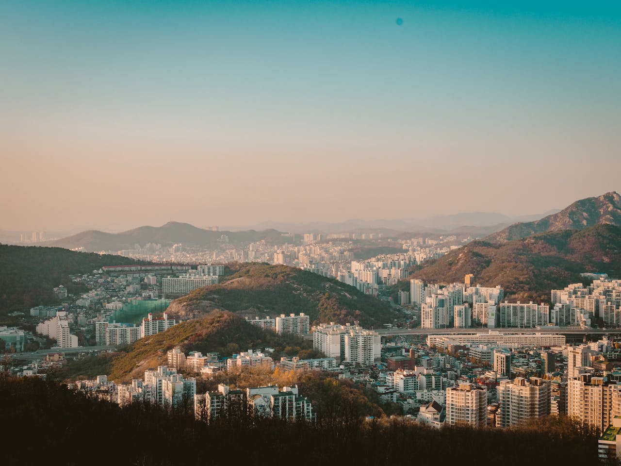 South Korea Travel Guide – Seoul, Jeju, Food, Culture & K-Pop